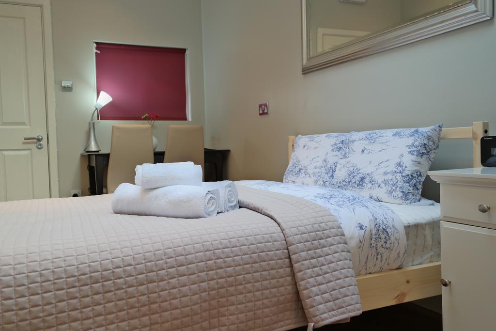 London Malvern Road Rooms To Let 외부 사진