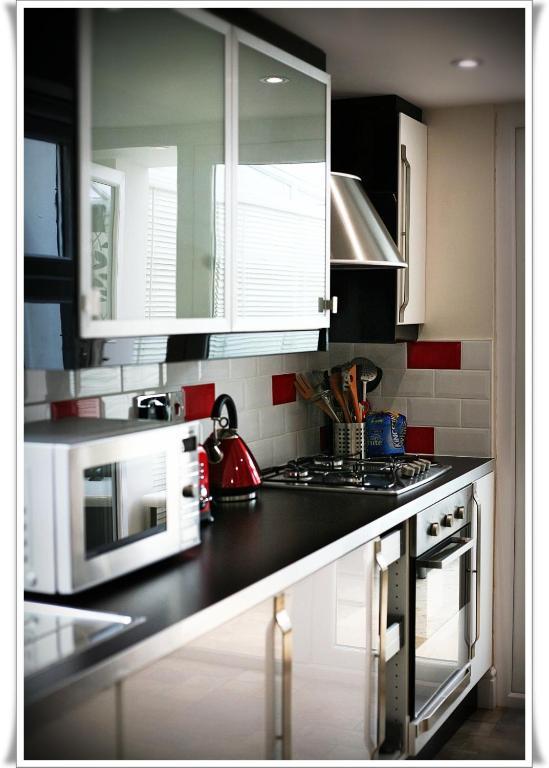 London Malvern Road Rooms To Let 객실 사진