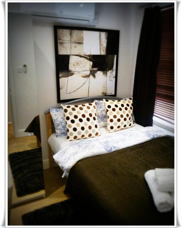 London Malvern Road Rooms To Let 객실 사진